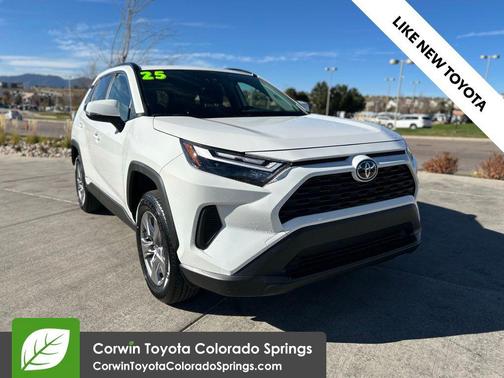 2025 Toyota RAV4 Hybrid XLE