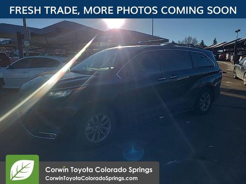 2022 Toyota Sienna XLE