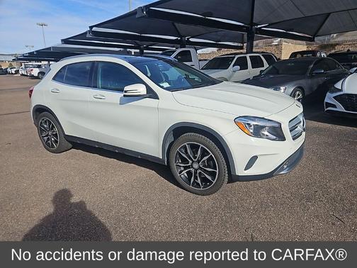 2017 Mercedes-Benz GLA 250 Base