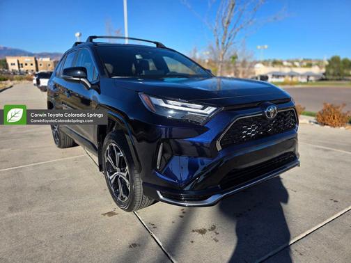 2025 Toyota RAV4 Hybrid SE