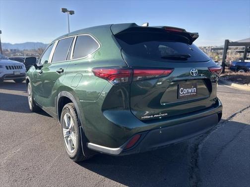 2023 Toyota Highlander Hybrid LE