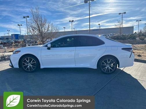 2023 Toyota Camry SE