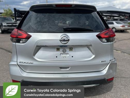2017 Nissan Rogue S