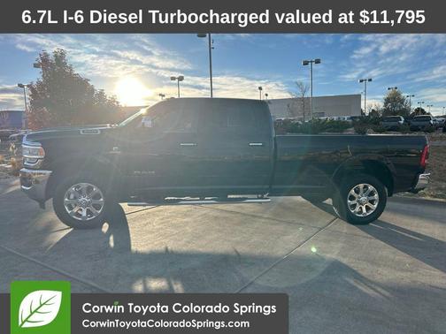 2019 RAM 3500 Laramie Crew Cab 4x4 8' Box