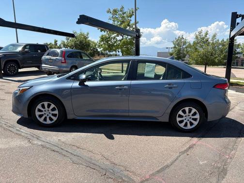 2025 Toyota Corolla Hybrid LE