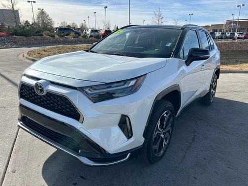 2025 Toyota RAV4 Hybrid SE