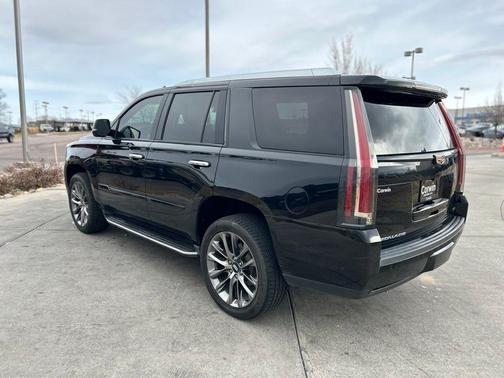 2019 Cadillac Escalade Luxury