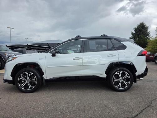 2024 Toyota RAV4 Prime XSE