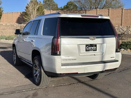 2017 Cadillac Escalade Premium Luxury