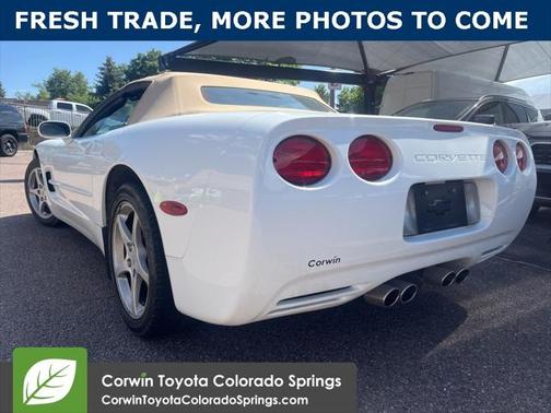 2000 Chevrolet Corvette Base