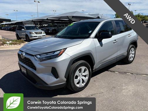 2024 Toyota RAV4 LE