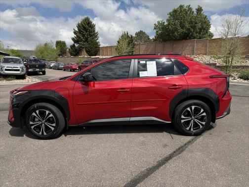 2025 Toyota bZ4X XLE