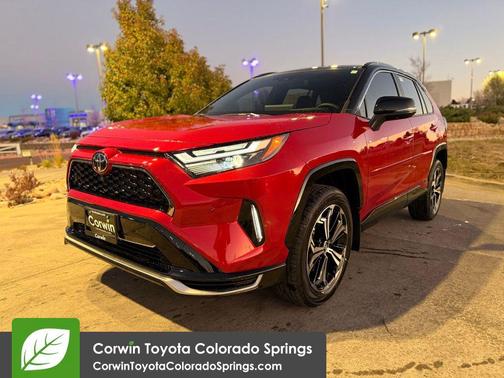 2025 Toyota RAV4 Hybrid SE