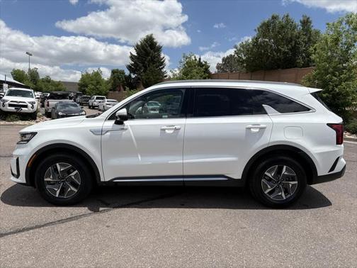 2022 Kia Sorento Hybrid EX