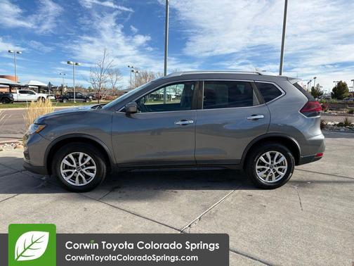 2018 Nissan Rogue SV