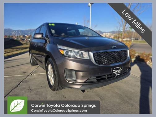 2016 Kia Sedona LX
