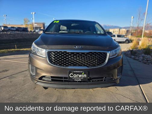 2016 Kia Sedona LX