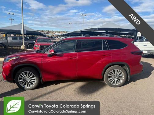 2025 Toyota Highlander Platinum