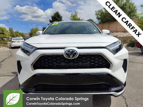 2025 Toyota RAV4 Hybrid SE