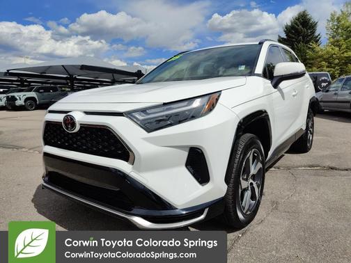 2025 Toyota RAV4 Hybrid SE
