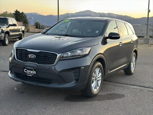 2019 Kia Sorento LX