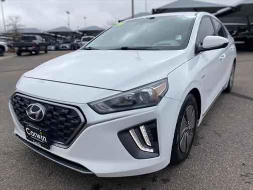 2020 Hyundai IONIQ Hybrid SE