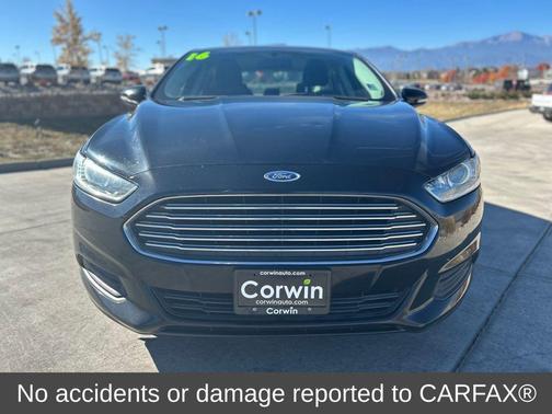 2016 Ford Fusion SE