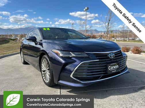2022 Toyota Avalon Hybrid Limited