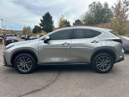 2024 Lexus NX 350h Luxury
