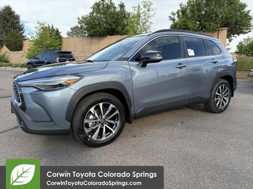 2025 Toyota Corolla Cross XLE