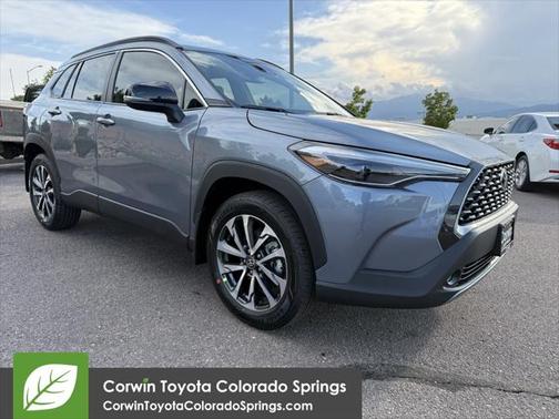 2025 Toyota Corolla Cross XLE