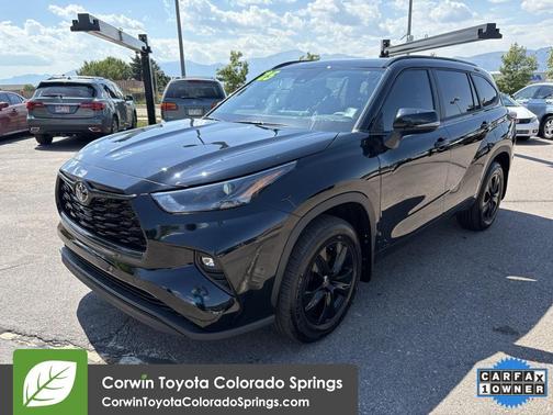 2025 Toyota Highlander Hybrid XLE