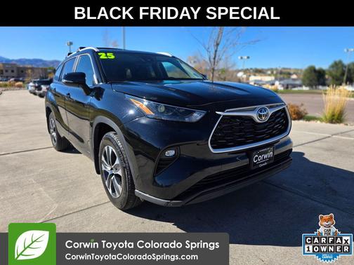 2025 Toyota Highlander Hybrid XLE