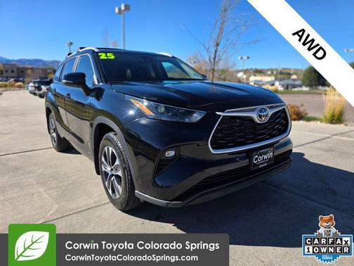 2025 Toyota Highlander Hybrid XLE