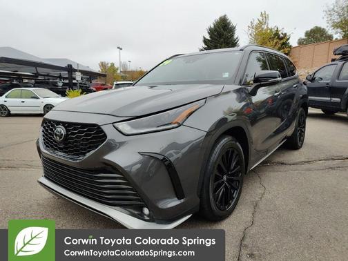 2024 Toyota Highlander XSE