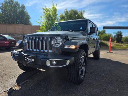 2023 Jeep Wrangler 4-Door Sahara 4x4