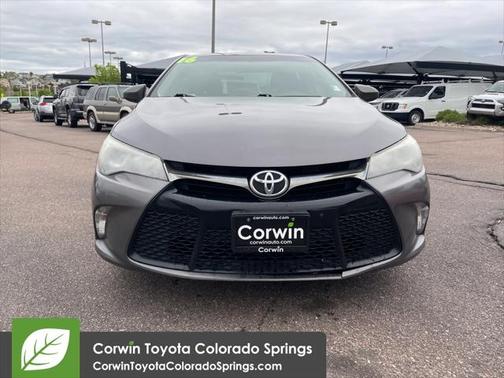2016 Toyota Camry SE