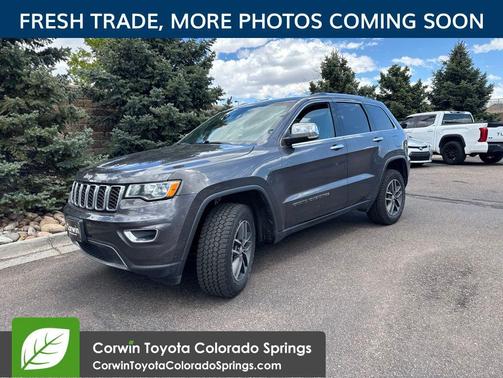 Granite Crystal Metallic Clearcoat 2018 Jeep Grand Cherokee Limited
