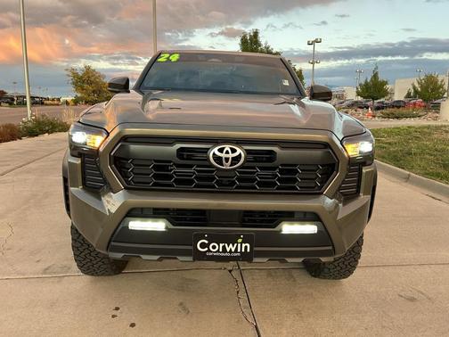 2024 Toyota Tacoma TRD Sport