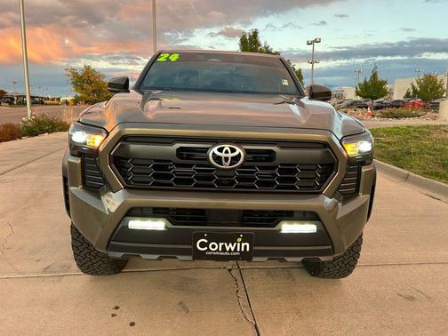 2024 Toyota Tacoma TRD Sport