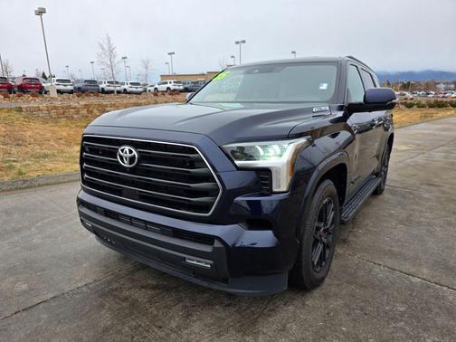 2025 Toyota Sequoia SR5