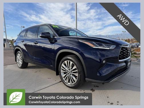2024 Toyota Highlander Hybrid Platinum