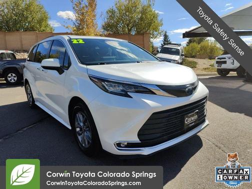 2022 Toyota Sienna XLE