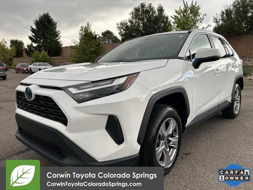 2024 Toyota RAV4 Hybrid XLE
