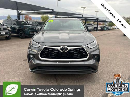 2024 Toyota Highlander LE I4