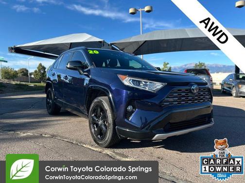 2020 Toyota RAV4 Hybrid SE