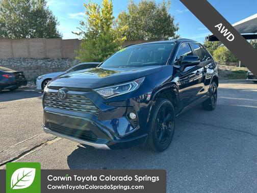 2020 Toyota RAV4 Hybrid SE