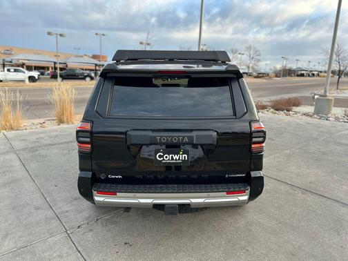 2025 Toyota 4Runner Hybrid Trailhunter