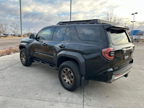 2025 Toyota 4Runner Hybrid Trailhunter
