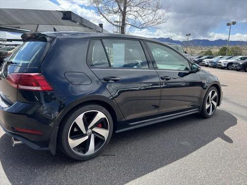 2019 Volkswagen Golf GTI 2.0T S 4-Door